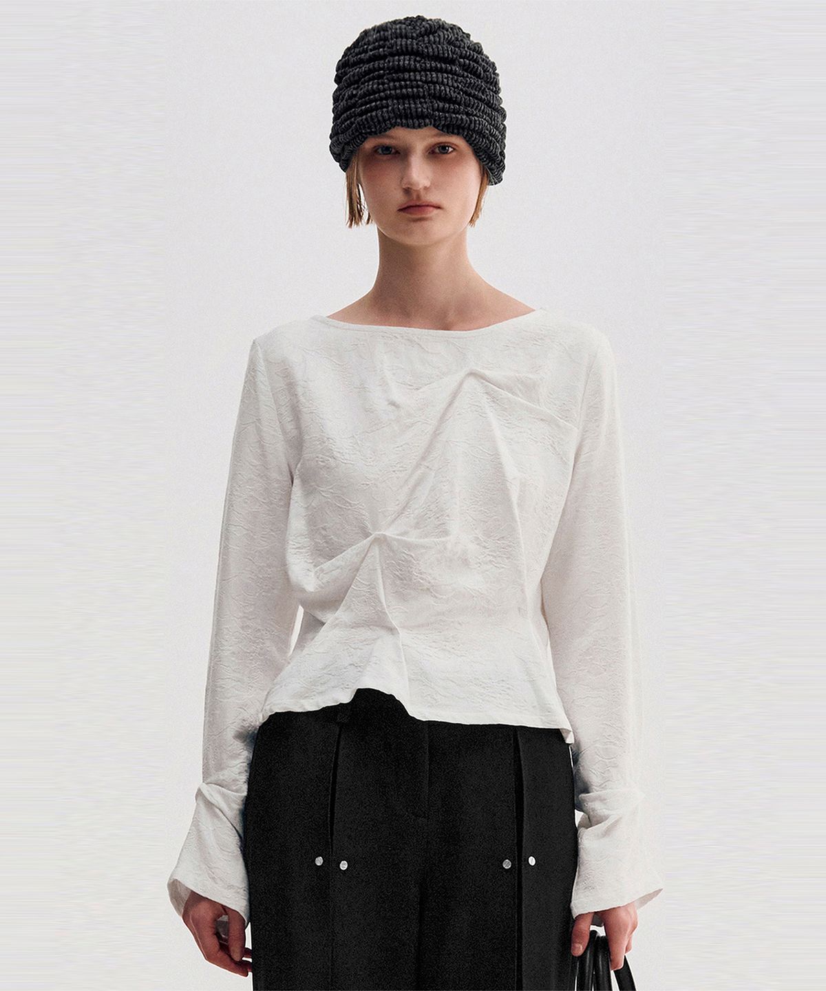 킴지수(KIMZISU) Pinched Long Sleeve Top _ WHITE