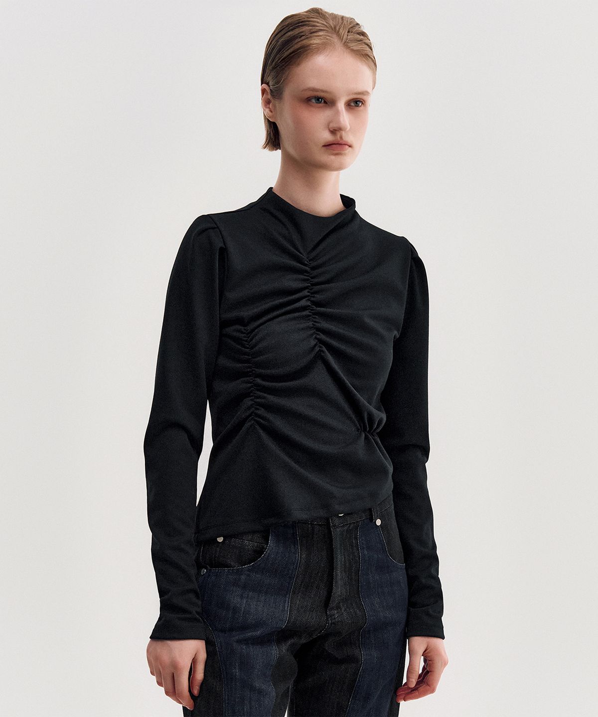 킴지수(KIMZISU) Shirring Draped Highneck Top _ BLACK