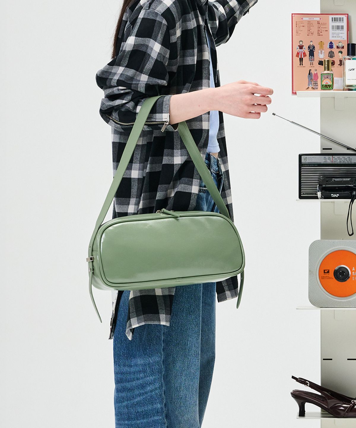 프랙탈1.4(FRACTALONEPOINTFOUR) Pebble Bag Large [Sage Green]