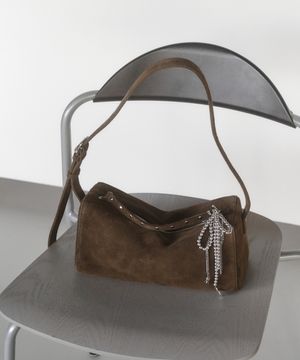 벨바 스터드 브릭백 브라운