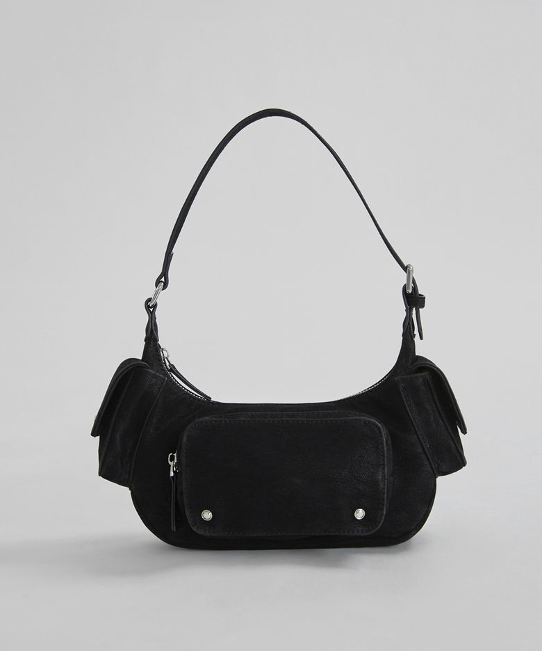 스터드 포켓 호보백_Subtle Black
