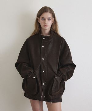 오버핏 필드 숏 레더 자켓_Subtle Brown