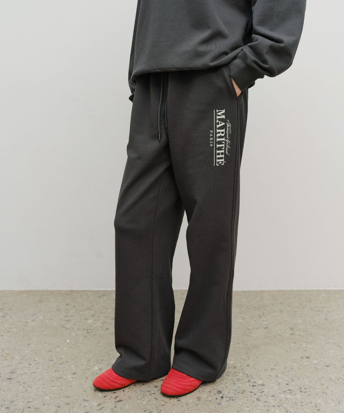 마리떼 프랑소와 저버(MARITHÉ + FRANҪOIS GIRBAUD) MARITHE LOGO SWEAT PANTS charcoal