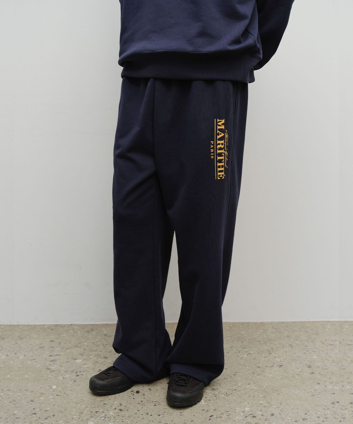 마리떼 프랑소와 저버(MARITHÉ + FRANҪOIS GIRBAUD) MARITHE LOGO SWEAT PANTS navy