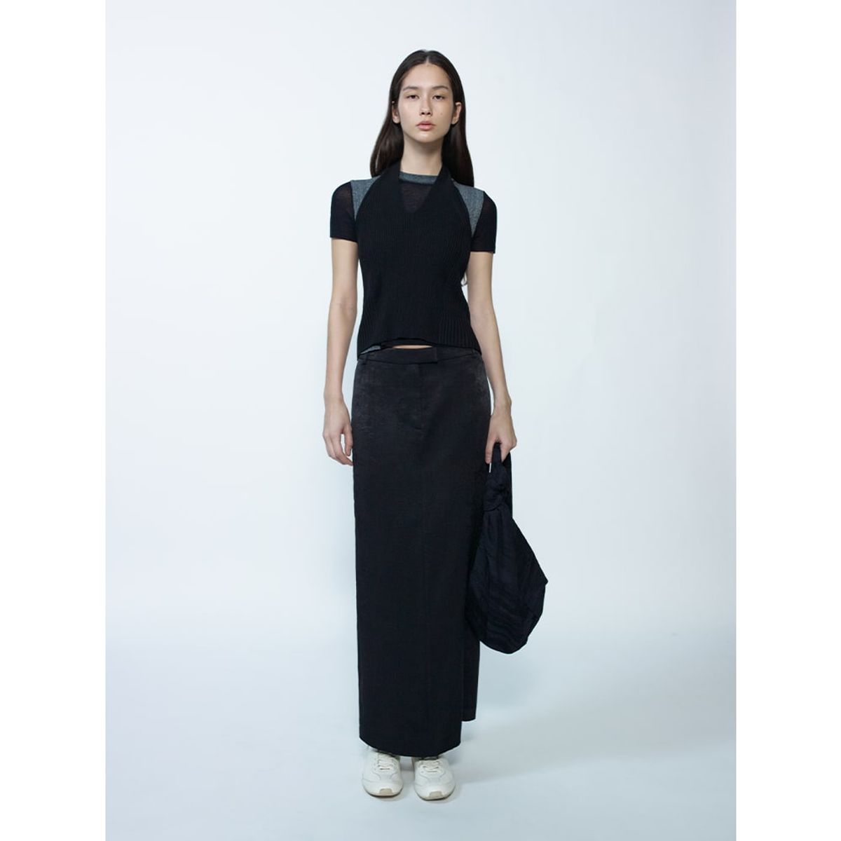 앙개(ANGGAE) Velvet Satin Long Skirt  Black