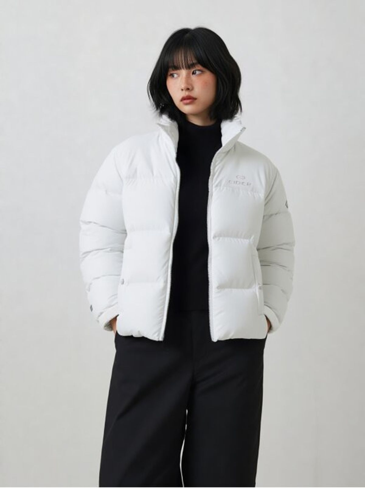 아이더(EIDER) STELOL D (스테롤 D) UNI 푸퍼 다운 자켓_Off White