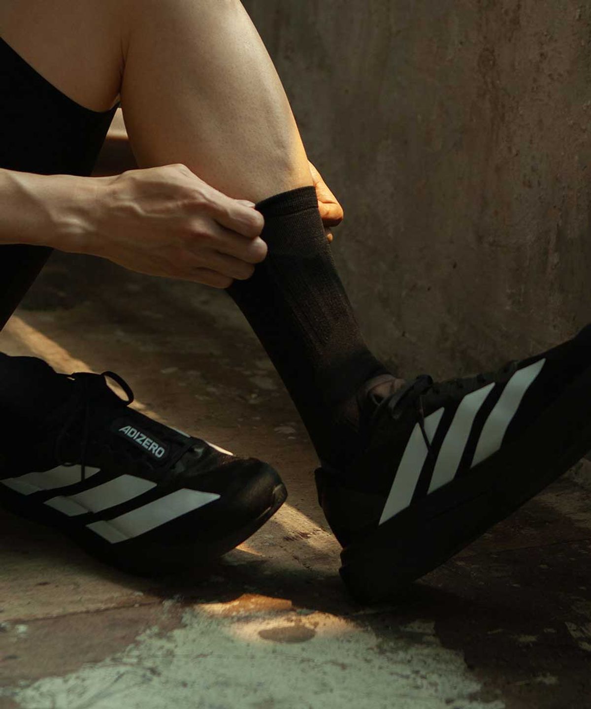 보타(VOTTA) V-RUNNING SOCKS-Jet Black / Eiffel Tower