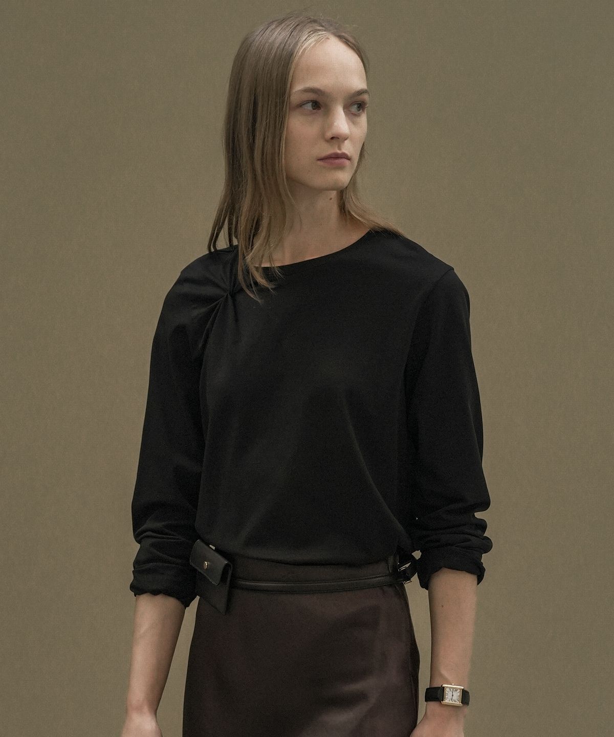 노운베러(KNOWNBETTER) Twisted longsleeve T-shirt [KNFW02TS32]_Black