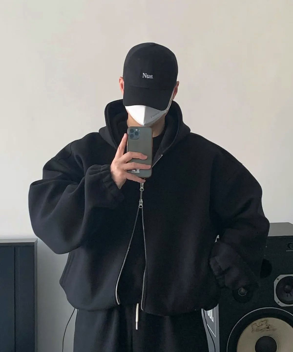 너스(NUS) YEI 후드자켓 블랙