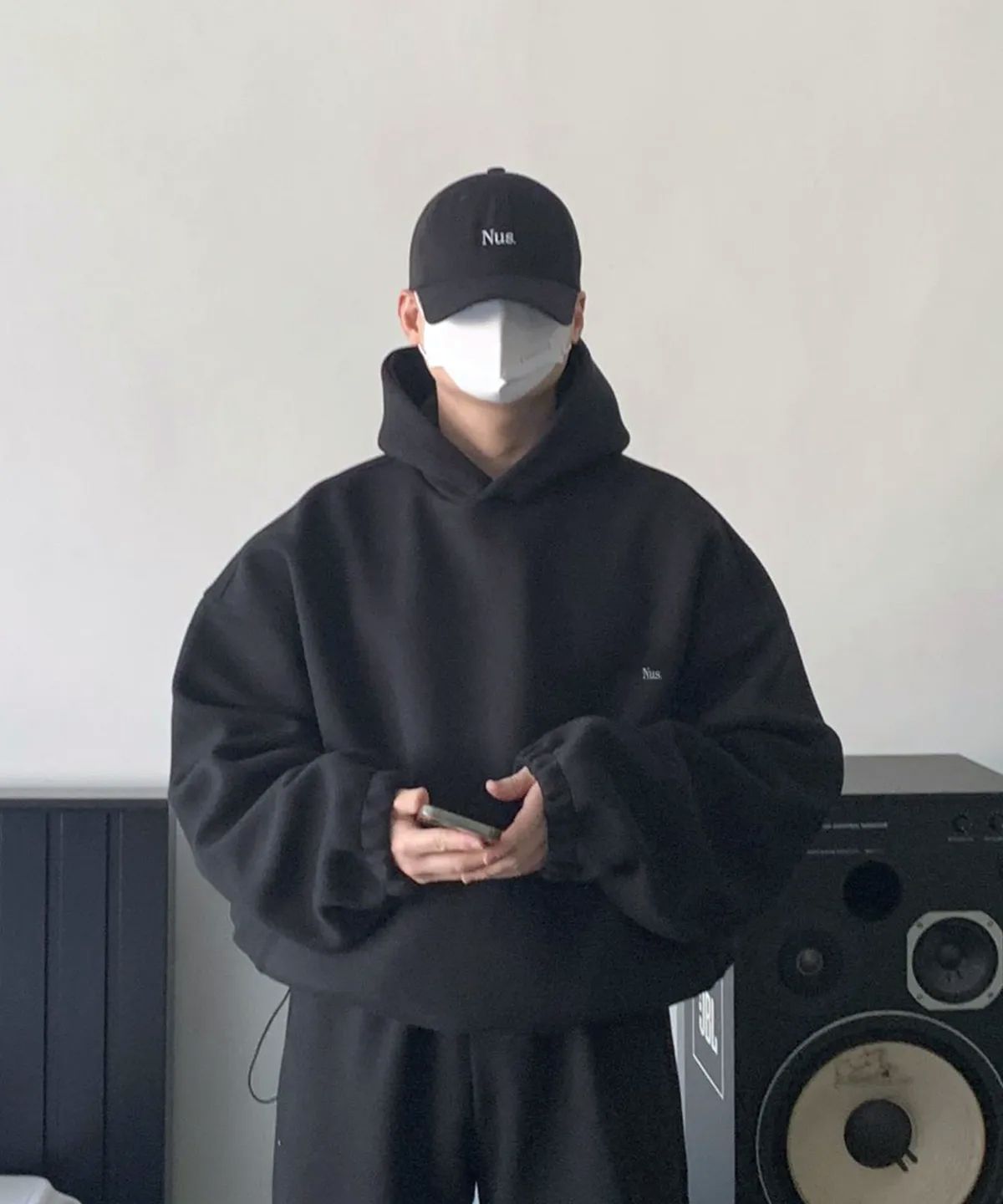 너스(NUS) YEI Logo 후드티 (블랙)