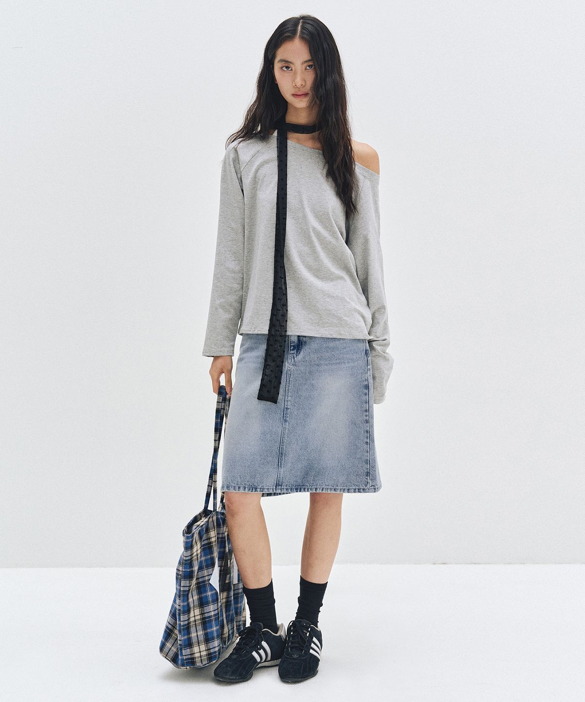 데케트 우먼(DECET WOMEN) Signature Midi Skirt DCSK002LIGHTBLUE