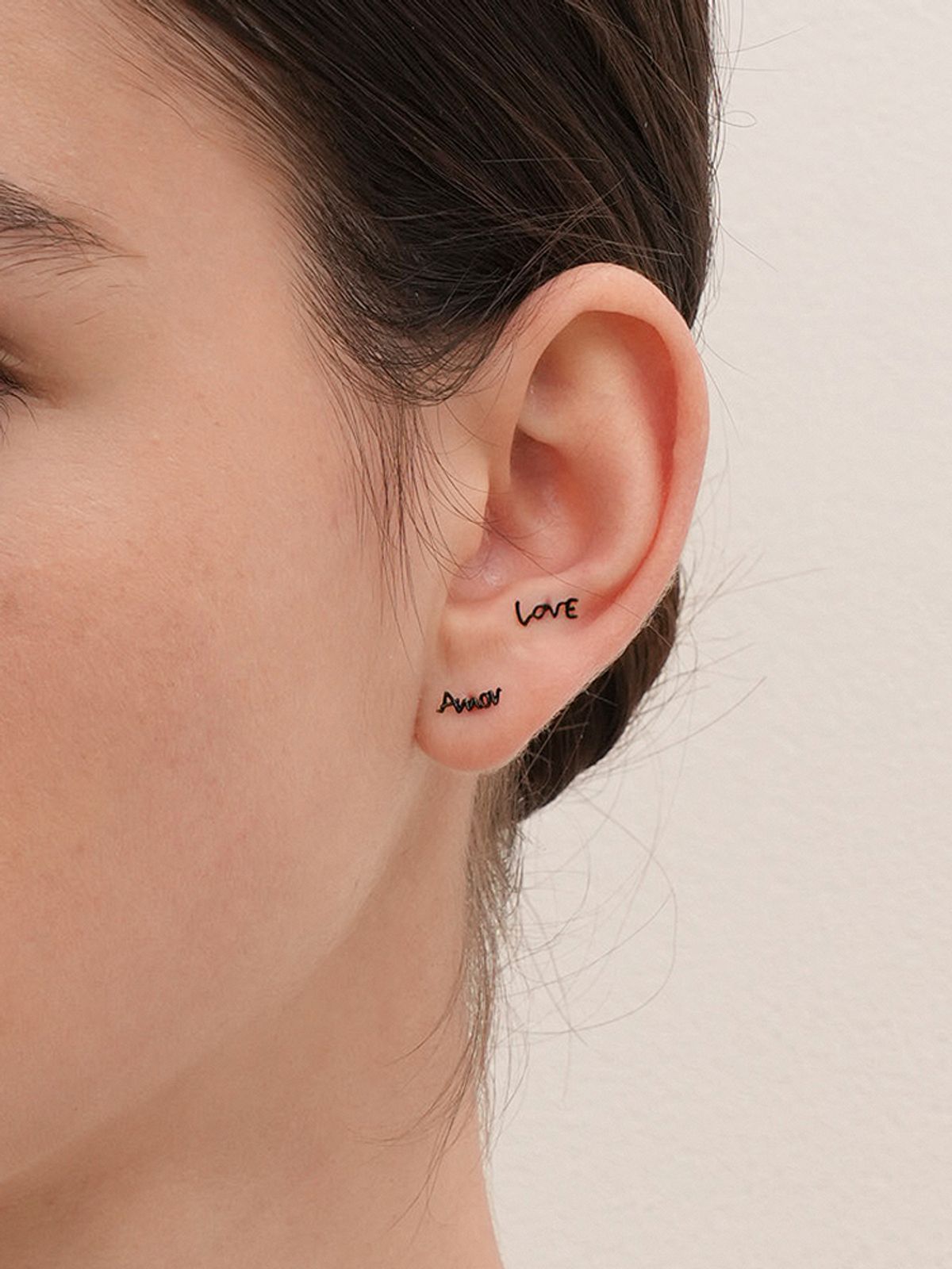 미니멀피어싱(MINIMALPIERCING) 14K 레터링 타투 피어싱 귀걸이