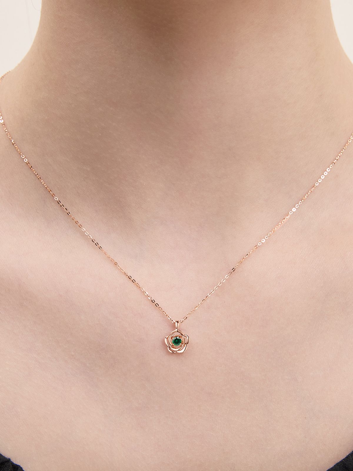 로즈몽(ROSEMONT) 14K 목걸이(5월탄생석) RS1310