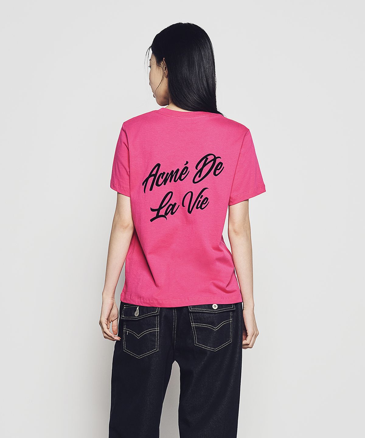 아크메드라비(ACME DE LA VIE) WOMAN SCRIPT LOGO PRINTING SHORT SLEEVE T-SHIRT (3 COLOR)