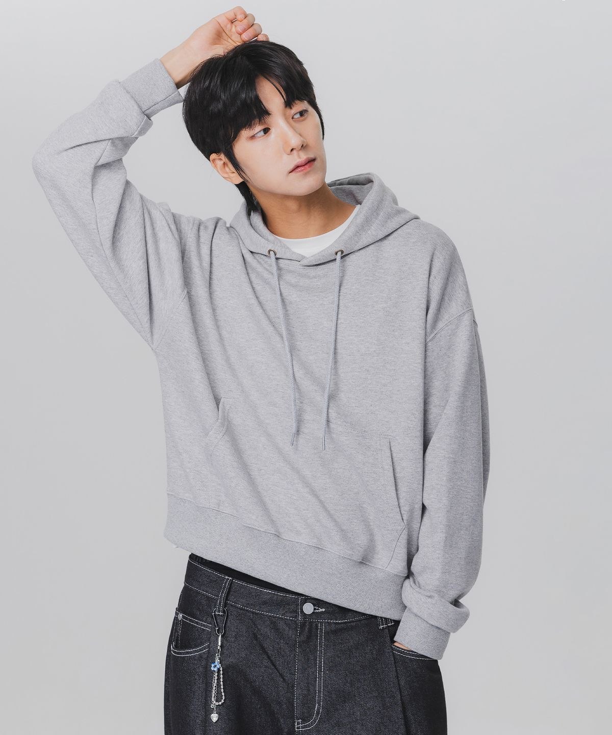 앨빈클로(ALVINCLO) [더블코튼/기모]베이직 크롭 스웨트 후드티 AVH309 (2 COLOR)