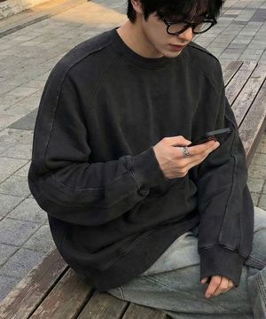 컷오프 레글런 테리 기모 피그먼트 오버핏 맨투맨 블랙