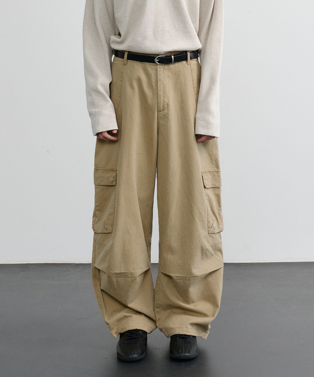노운(NOUN) washed cargo pants (beige)