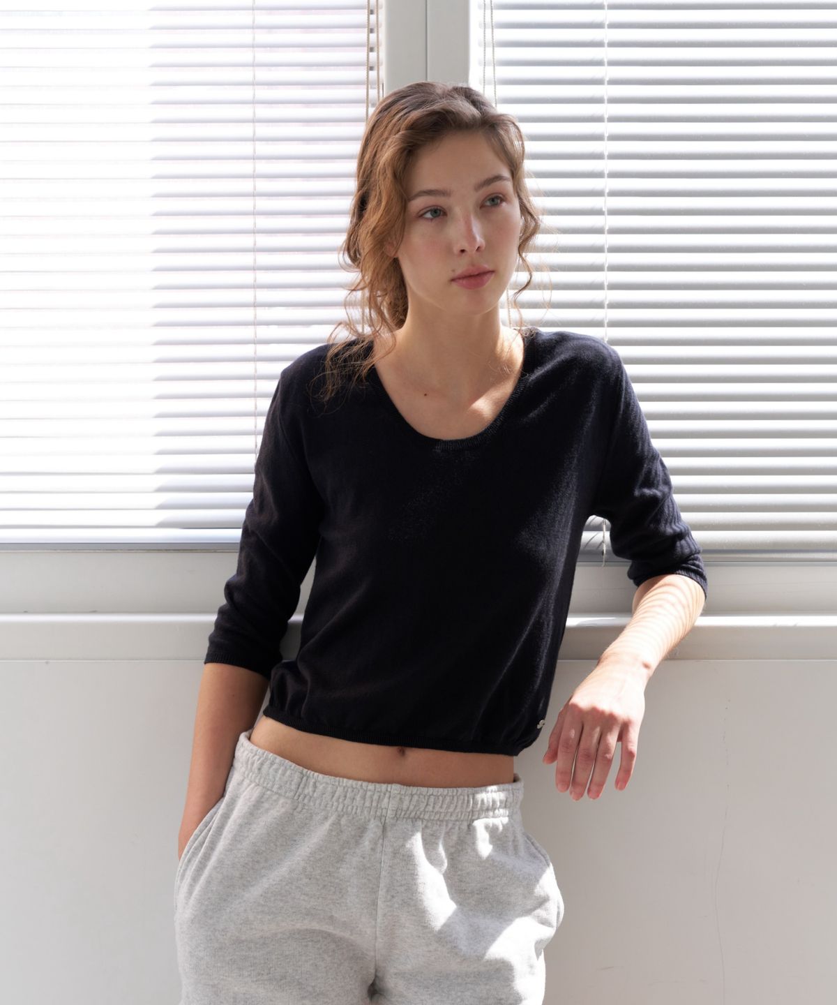 지비에이치 어패럴(GBH APPAREL) CASHMERE HALF KNIT / BLACK