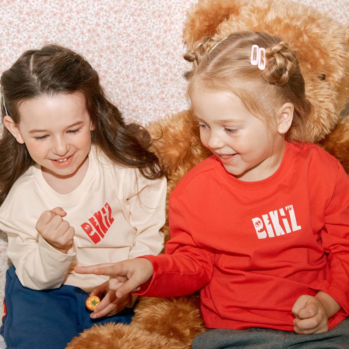 비키즈(BEKIDS) 로고 라운드 티셔츠 F2523307