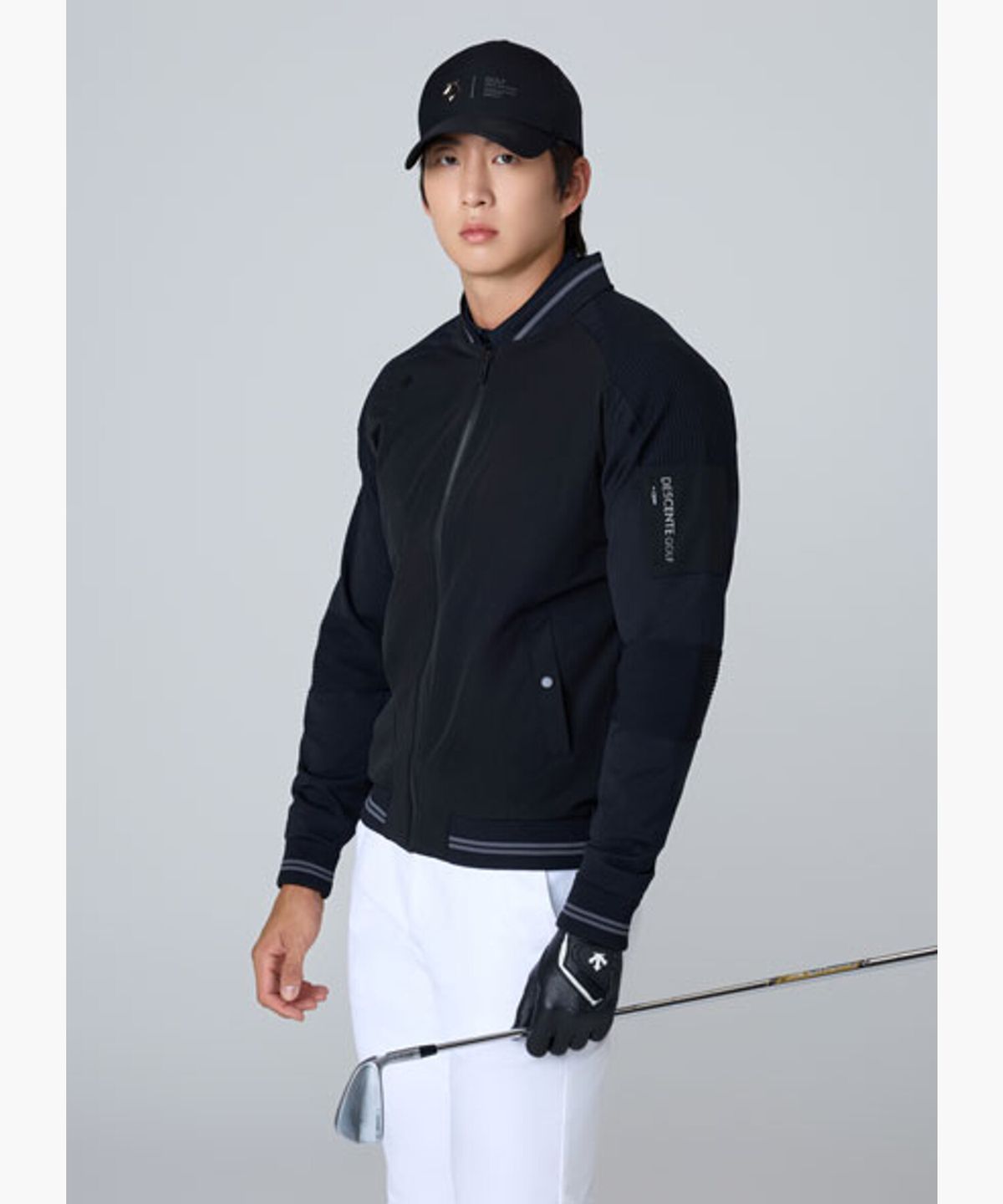 데상트 골프(DESCENTE GOLF) 남성 조직감 하이브리드 점퍼 (DQ32MFKO82)
