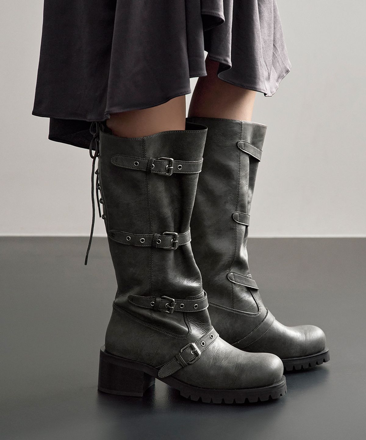 스탠드오일(STAND OIL) Buckle Tied Long Boots · 버클 타이드 롱 부츠