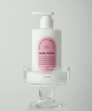 [리뉴얼/한정판] 메르디센트 머스크피오니 퍼퓸드 바디 밀크로션 300ml