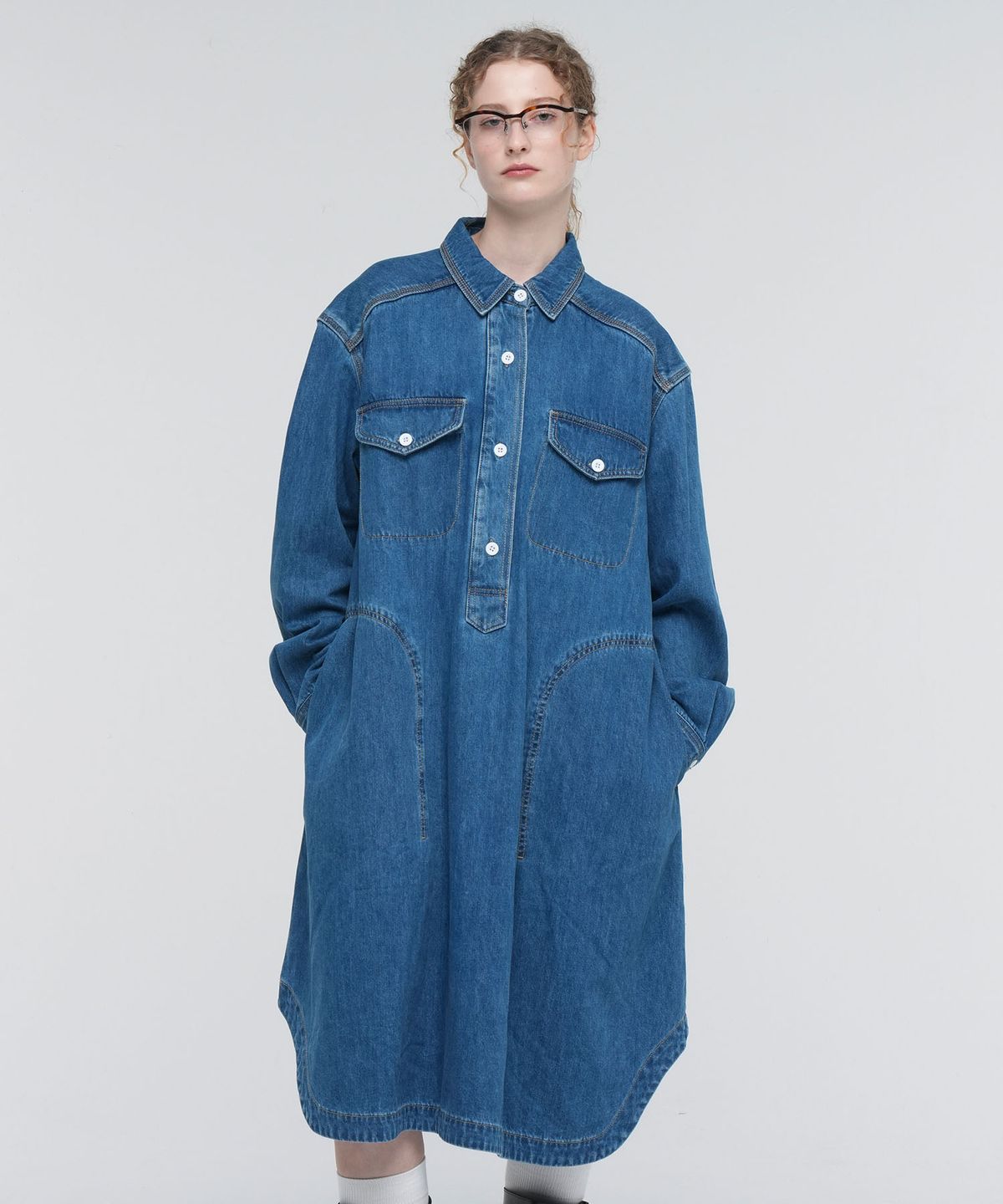 아웃도어 프로덕츠(OUTDOOR PRODUCTS) W DENIM ONEPIECE (LIGHT BLUE)