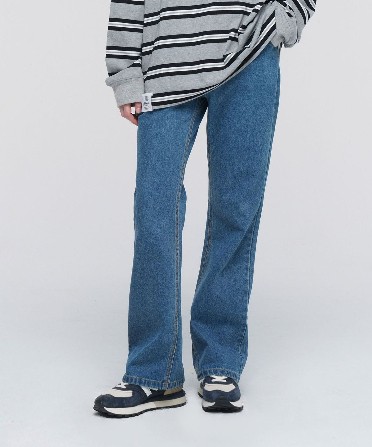 아웃도어 프로덕츠(OUTDOOR PRODUCTS) W SLIM BOOT CUT DENIM PANTS (BLUE)