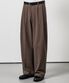 투턱 와이드 슬랙스 딥 브라운