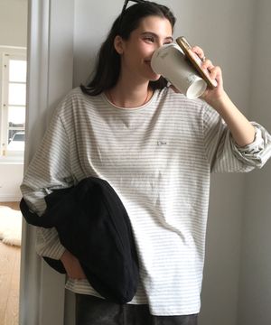 오버사이즈드 에센셜 ST 티-아이보리