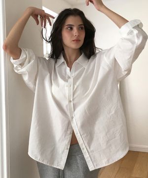 오버사이즈드 에센셜 셔츠-아이보리