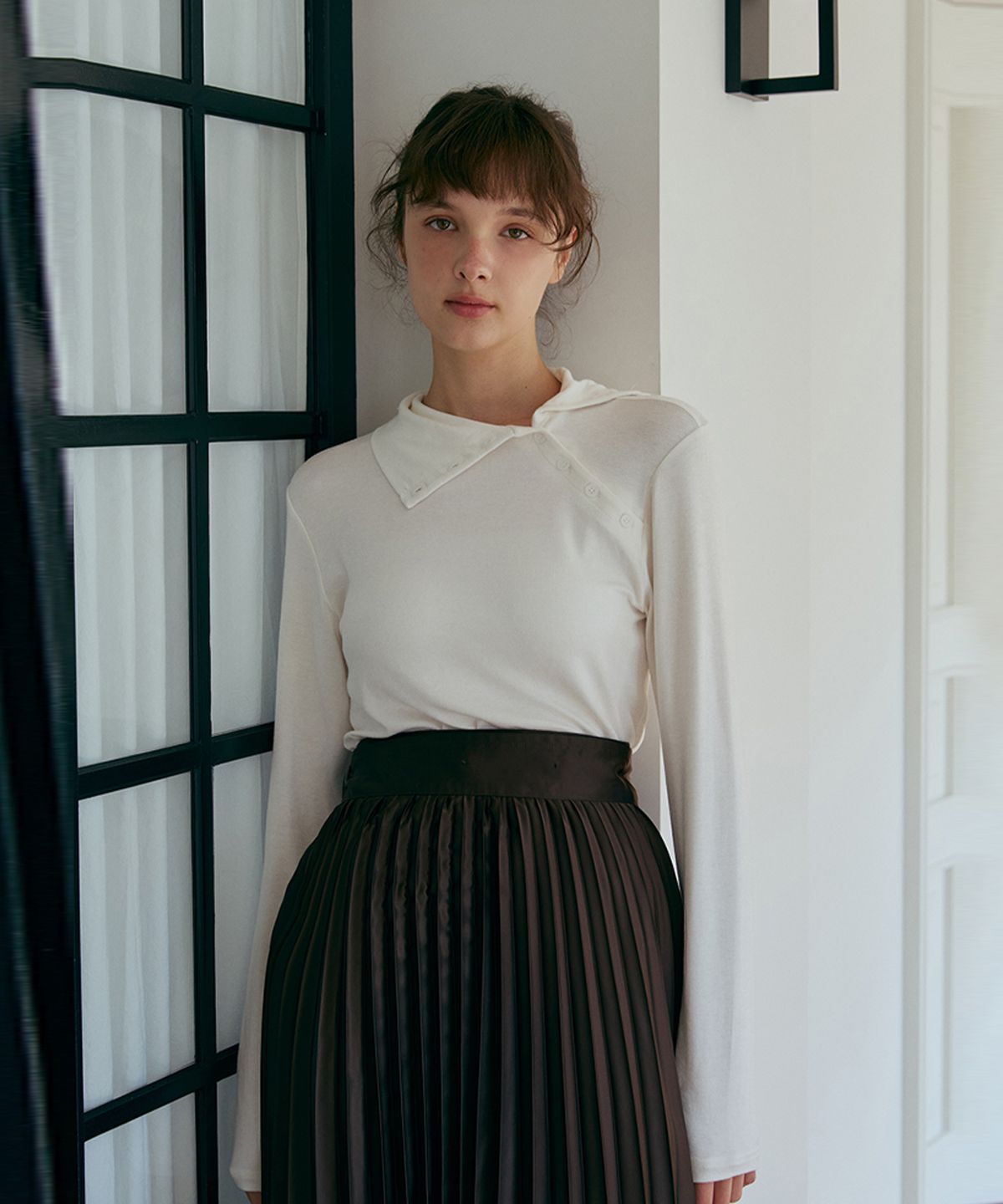 오디에르(ODER) 사이드버튼 터틀넥 티셔츠-3color