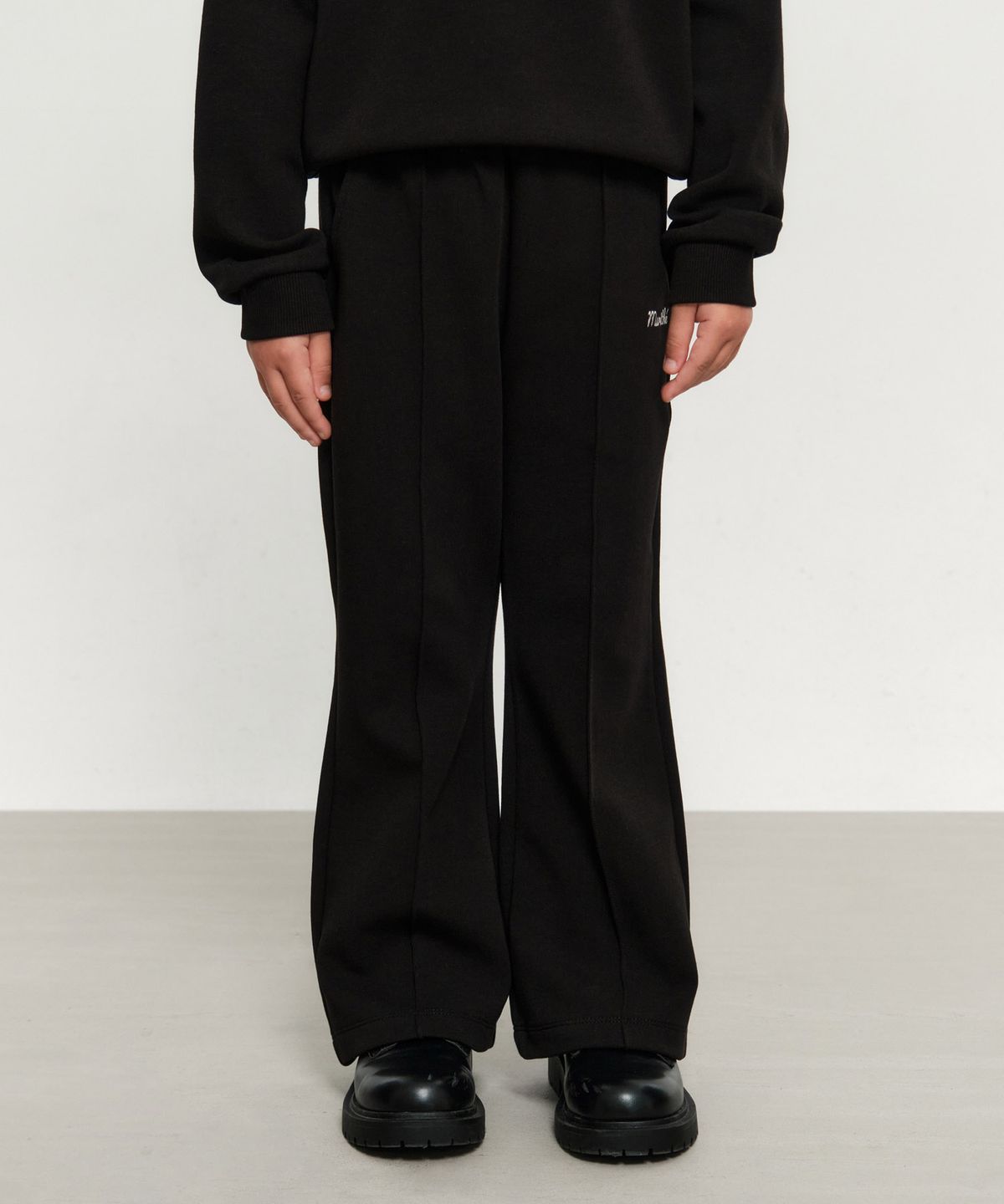 마리떼 키즈(MARITHÉ KIDS) KIDS W BOOT CUT SWEAT PANTS black