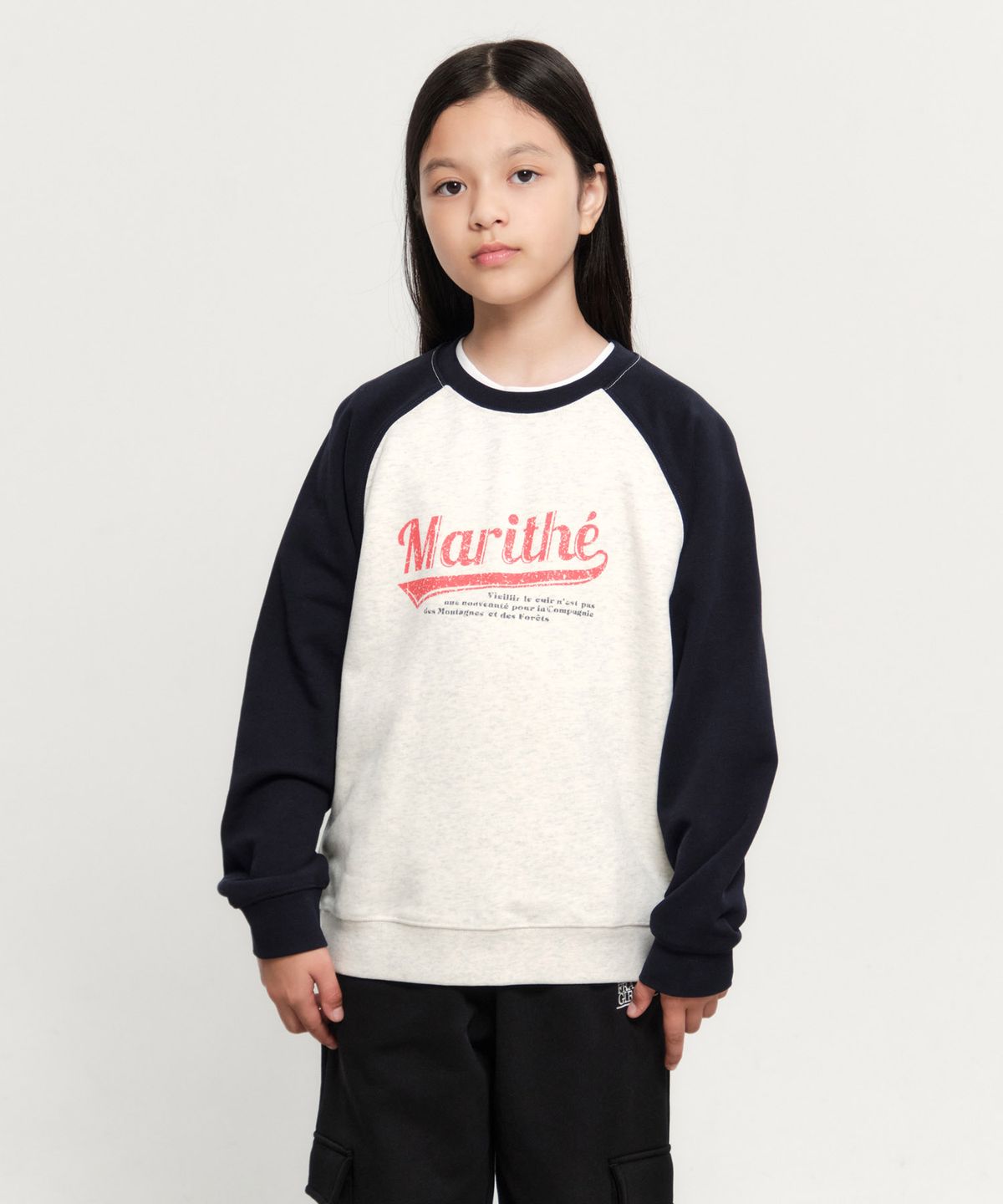 마리떼 키즈(MARITHÉ KIDS) KIDS VINTAGE BASEBALL RAGLAN SWEATSHIRT dark navy