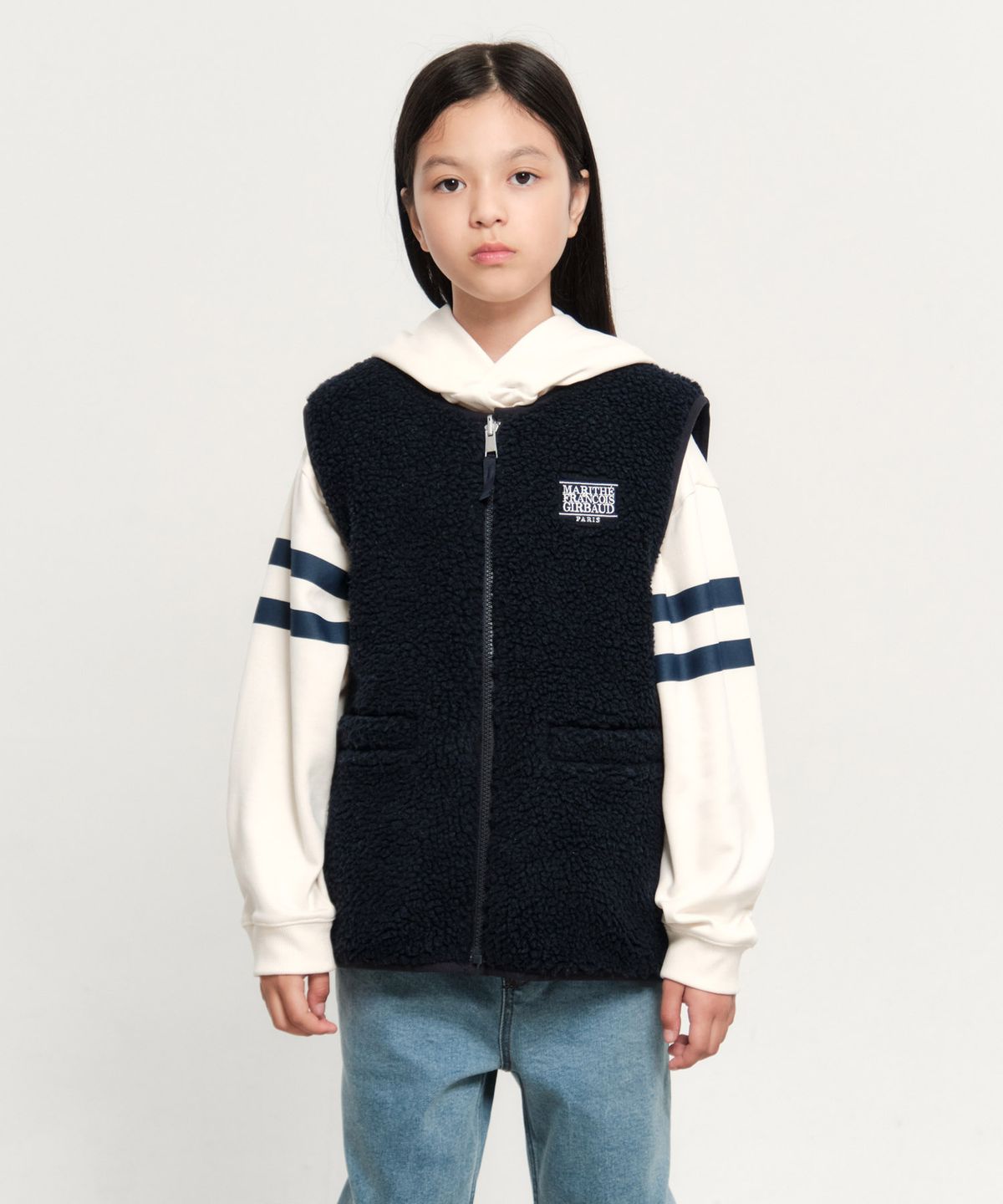마리떼 키즈(MARITHÉ KIDS) KIDS CLASSIC LOGO REVERSIBLE FLEECE VEST dark navy