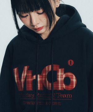 MRT 체크 아플리케 후드티_블랙