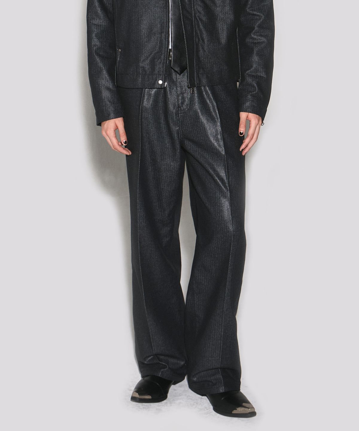 웨슬리 휴스턴(WESLEYHYUSTON) Herringbone glow wide denim pants black