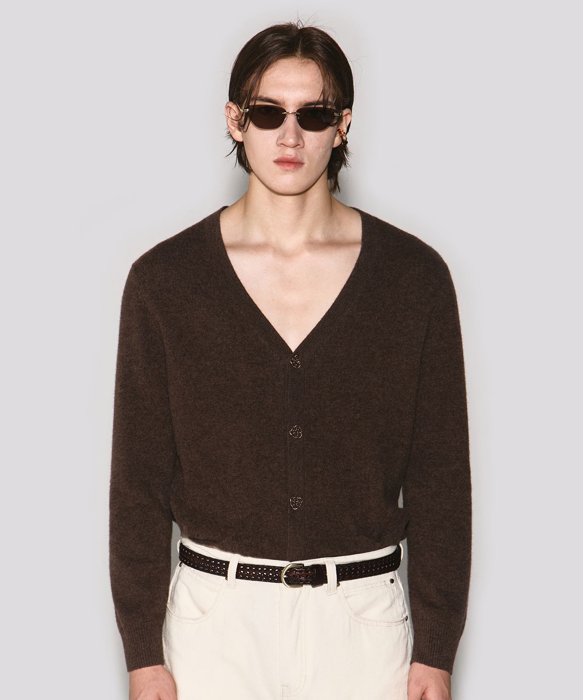 웨슬리 휴스턴(WESLEYHYUSTON) Vine metal button wool cardigan brown