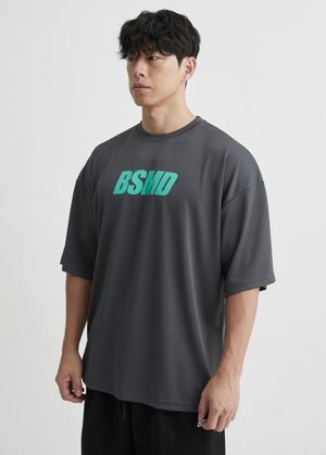 메인로고 기능성 메쉬 오버핏 반팔 티셔츠 숏 슬리브