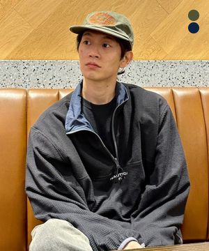 83플래그 리버시블 써멀 풀오버 NFL2075