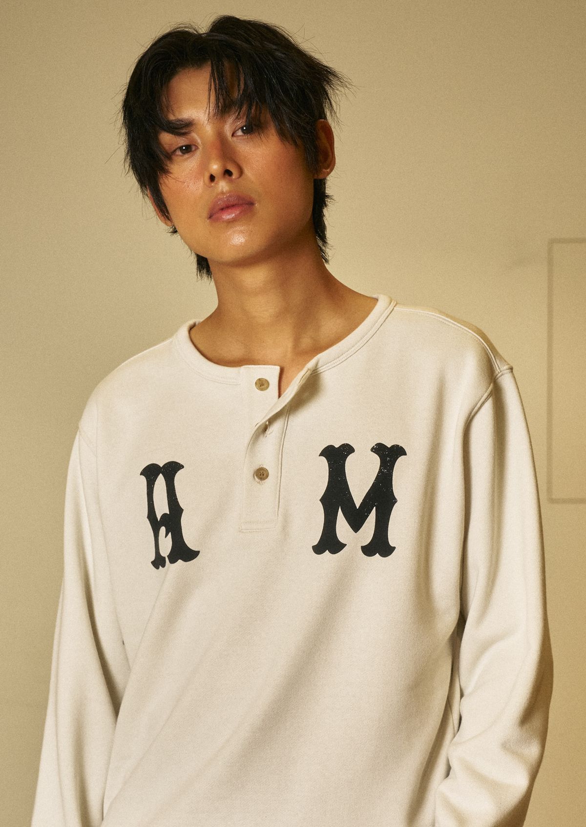 아모우(AMOU) A.M Henley Neck Sweat Shirts GRAY