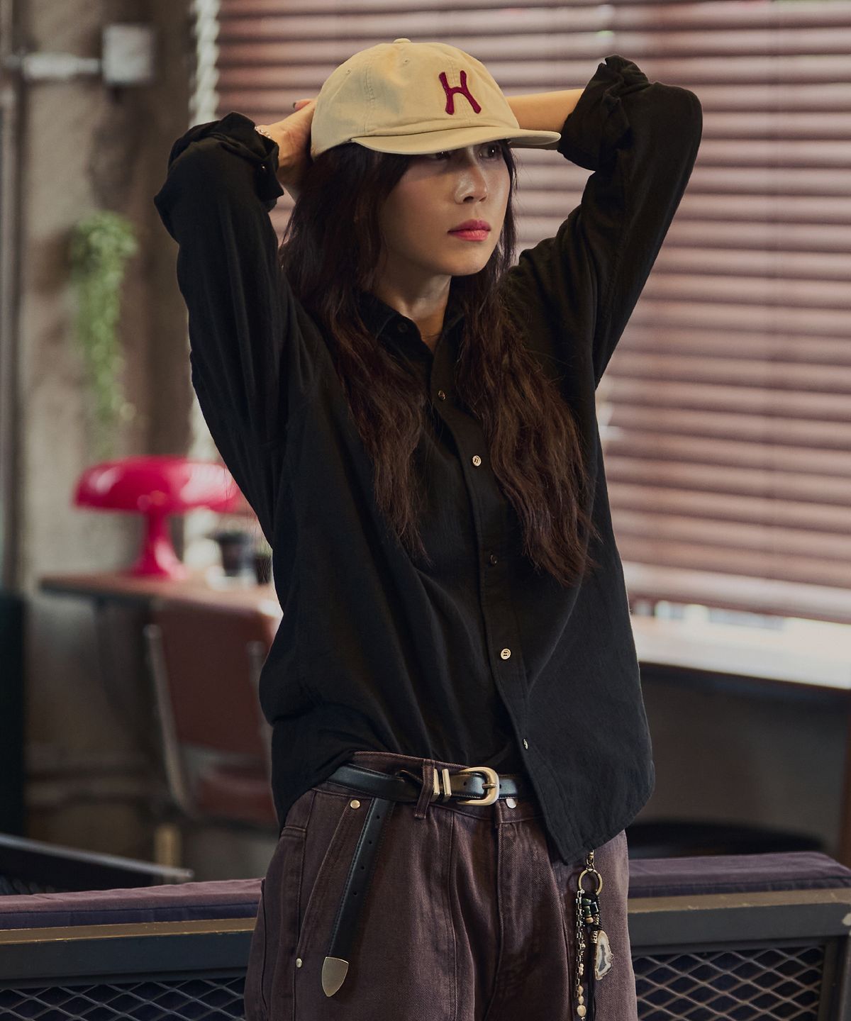 브랜디드(BRANDED) PINTER CROP GAUZE SHIRT [BLACK]