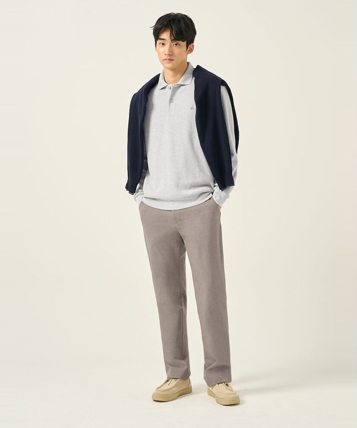 빈폴 멘(BEANPOLE MEN) 폴리 혼방 스탠다드핏 슬랙스  베이지