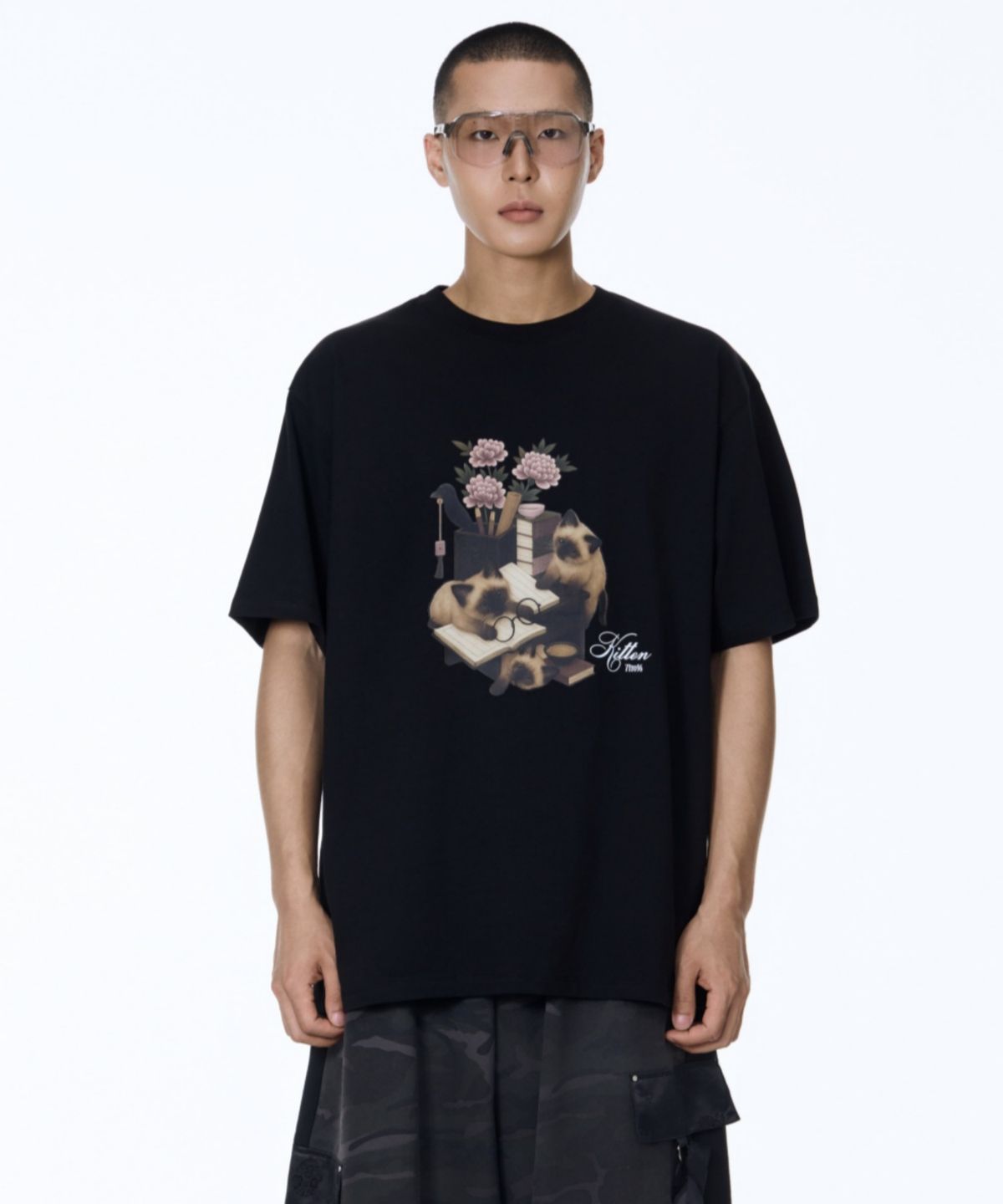 칠 하나 투 구육(71TO96) Chaekgado Cat T-shirt (Black)