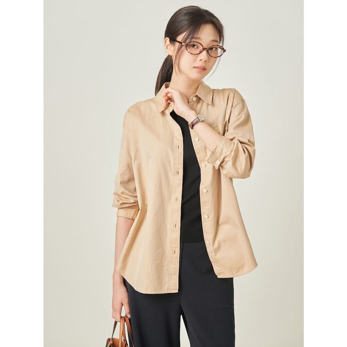 빈폴 레이디스(BEANPOLE LADIES) 코튼 트윌 워싱 오버핏 셔츠  베이지 (BF5864C01A)