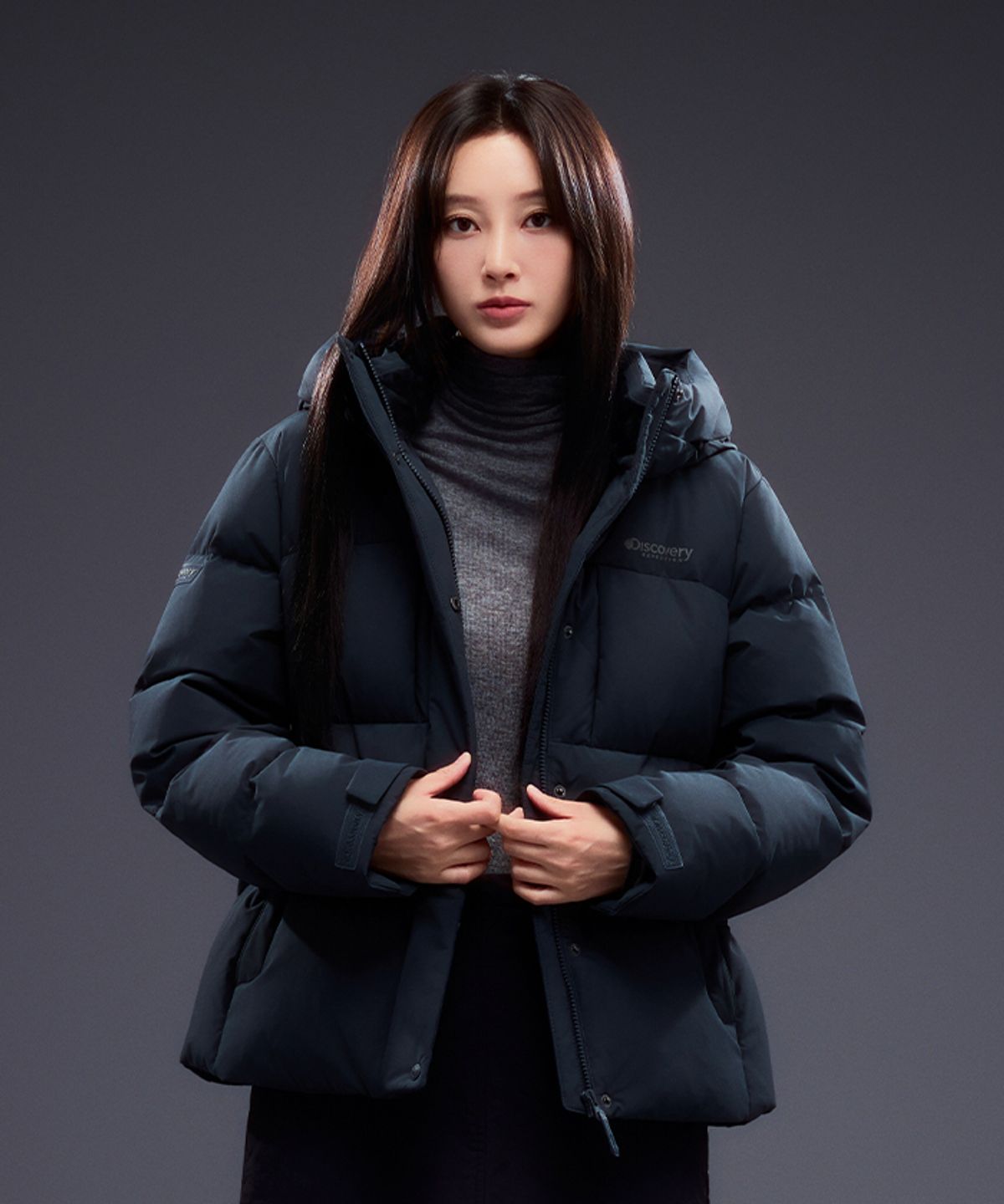 디스커버리 익스페디션(DISCOVERY EXPEDITION) 여성 레스터G 구스다운 숏패딩 (D/INDIGO)