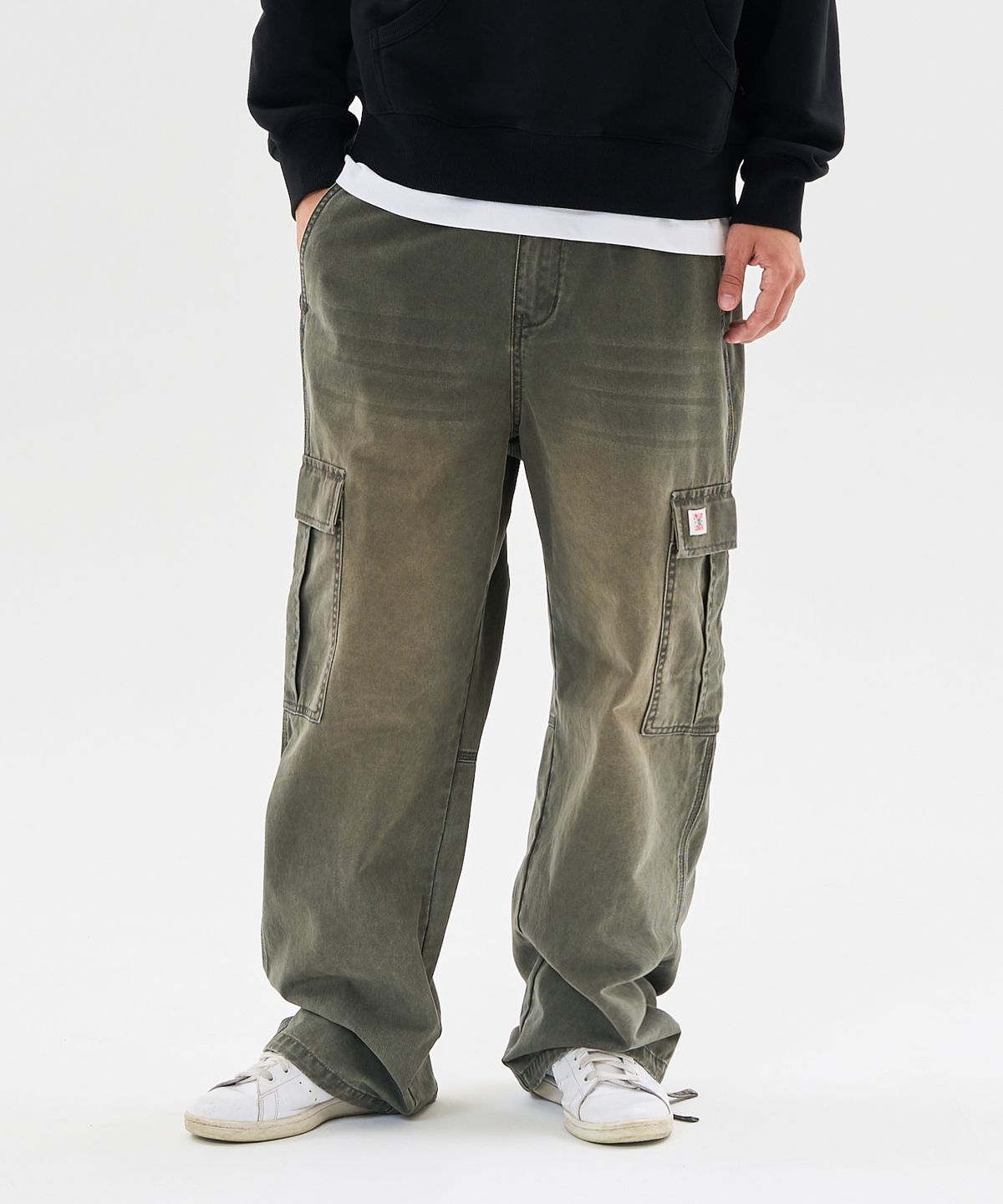 에이카화이트(AECA) VINTAGE WASHING CARGO WIDE PANTS-GREEN