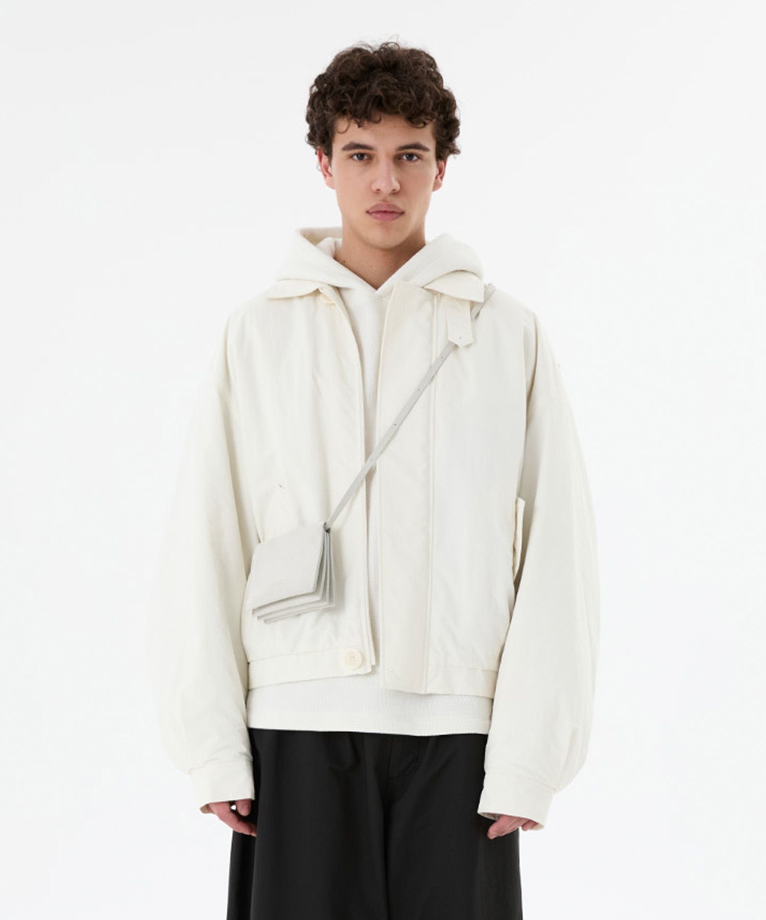 MUSINSA公式 | AMOMENTO PADDED COTTON NYLON JUMPER (2COLORS)