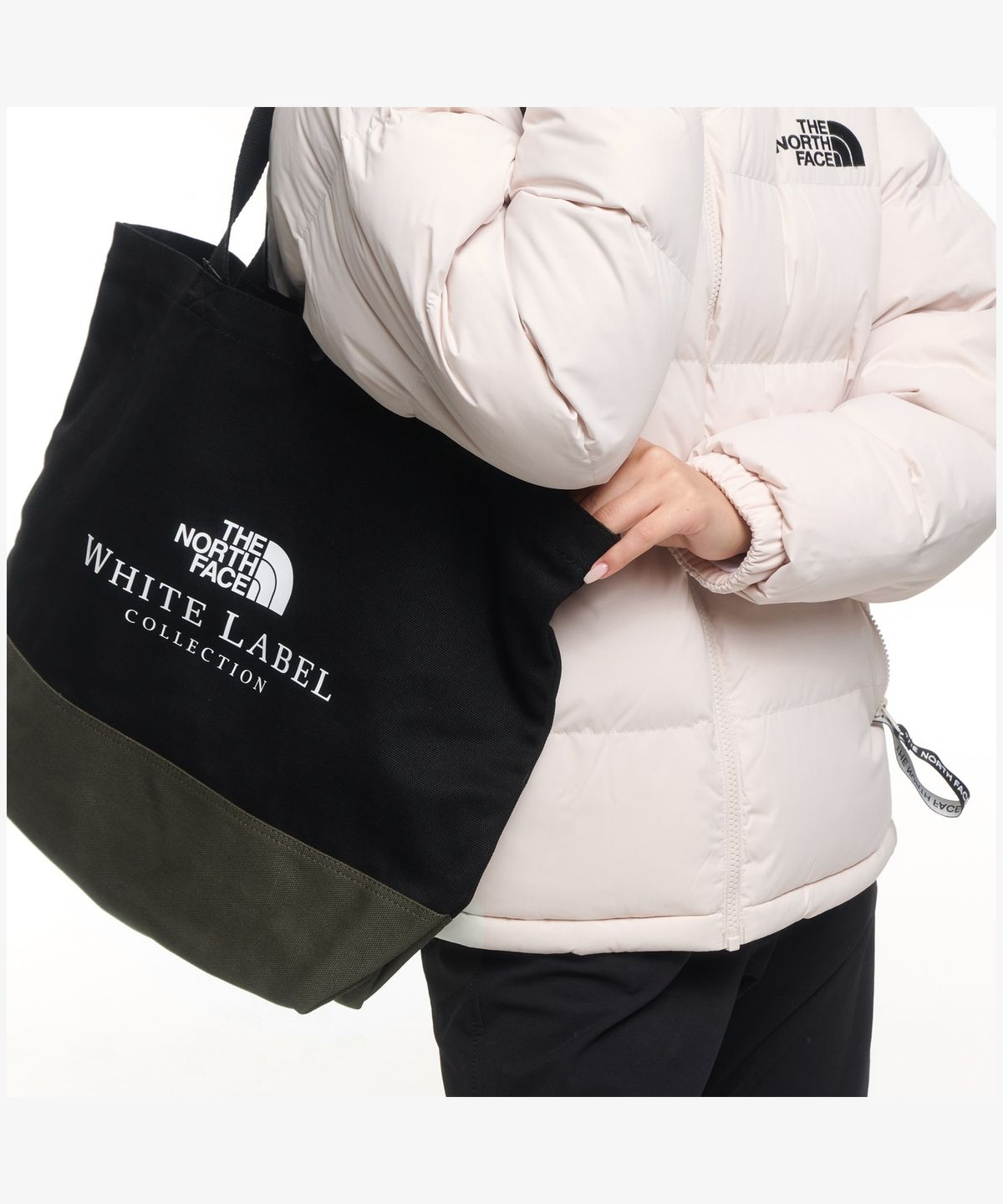 노스페이스(THE NORTH FACE) NN2PR57J 블록 캔버스백 BLACK