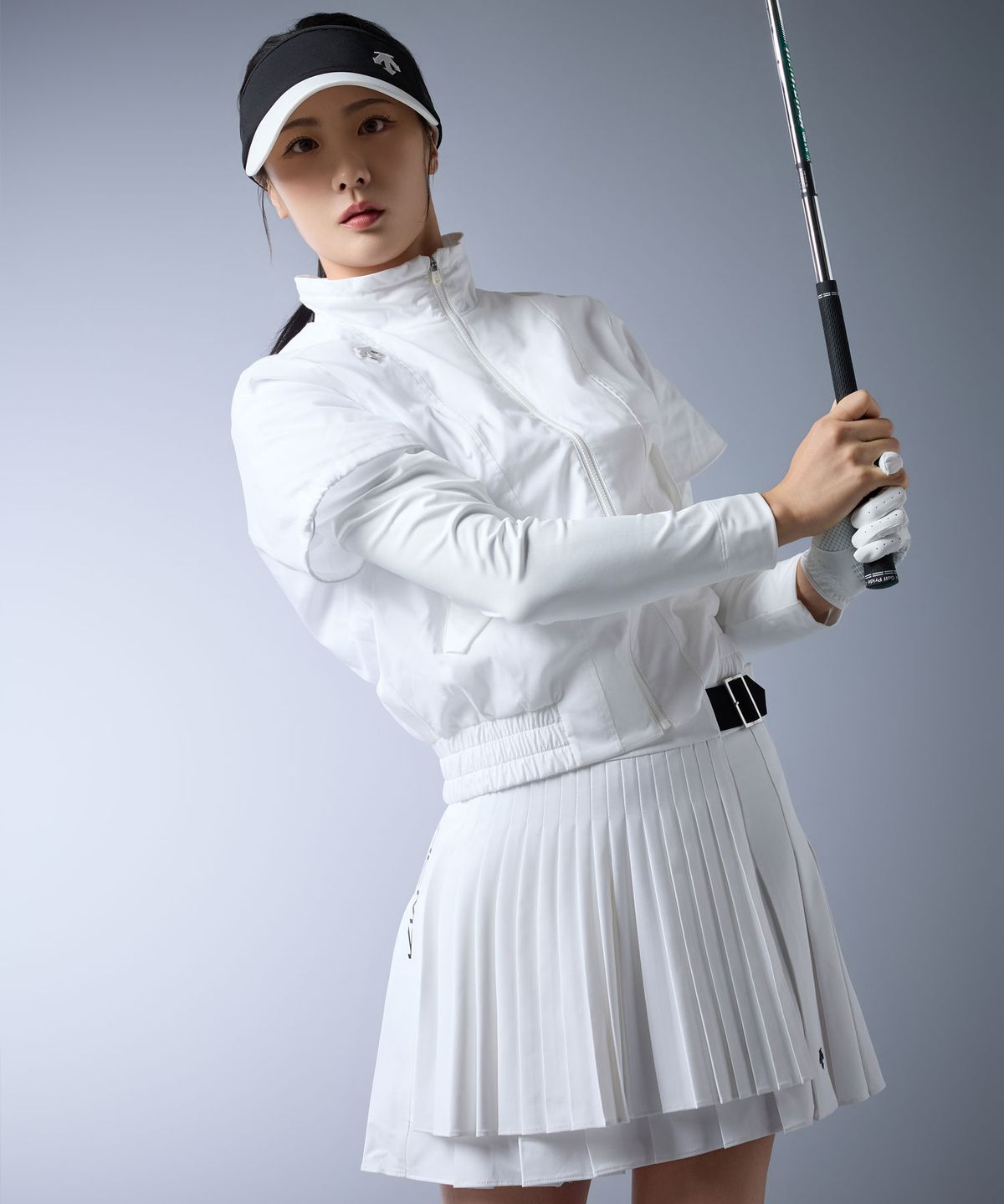 데상트 골프(DESCENTE GOLF) 아크먼트(ACMT) 여성 하이브리드 바람막이 점퍼 (DQ32WFBL92)